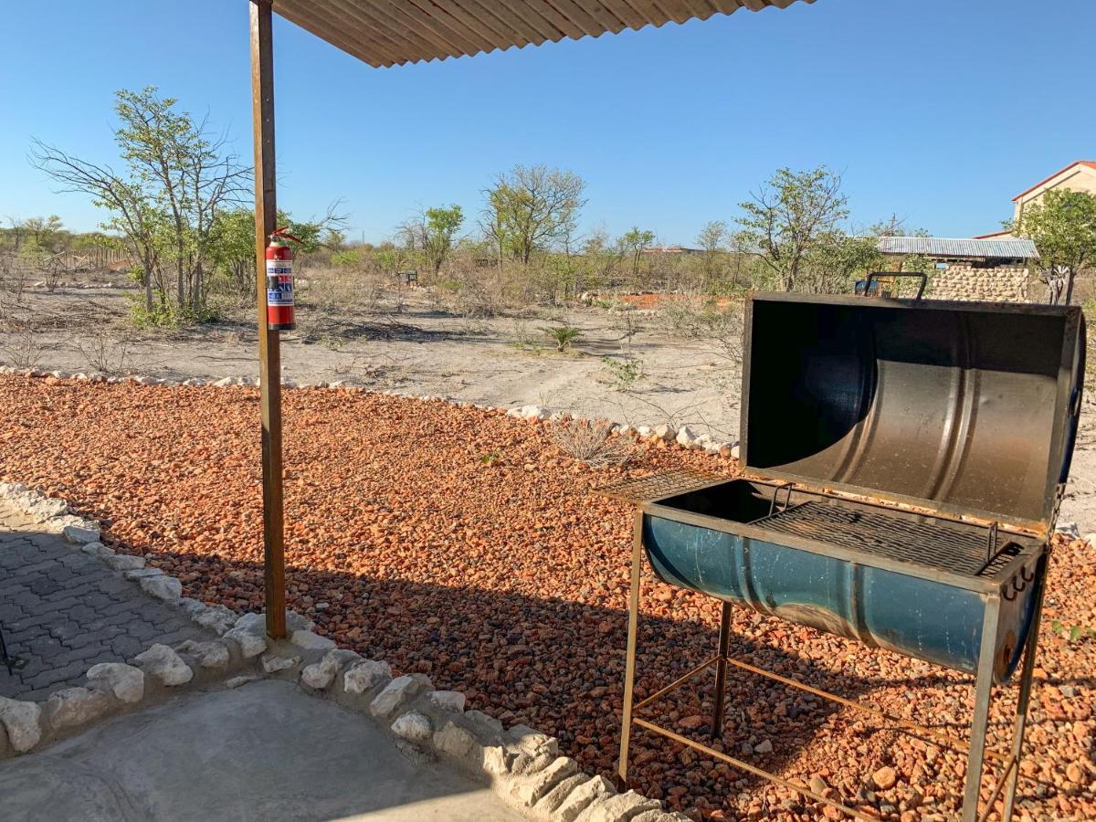 Etosha Trading Post Campsite Okaukuejo Exterior foto